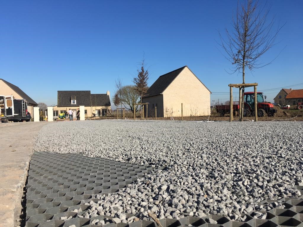 Oprit aangelegd met ECCOgravel