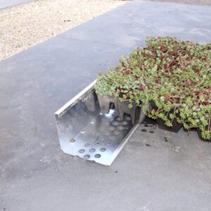 Le profilé de rive en aluminium - 250 Cm X 12 Cm X H 10 Cm